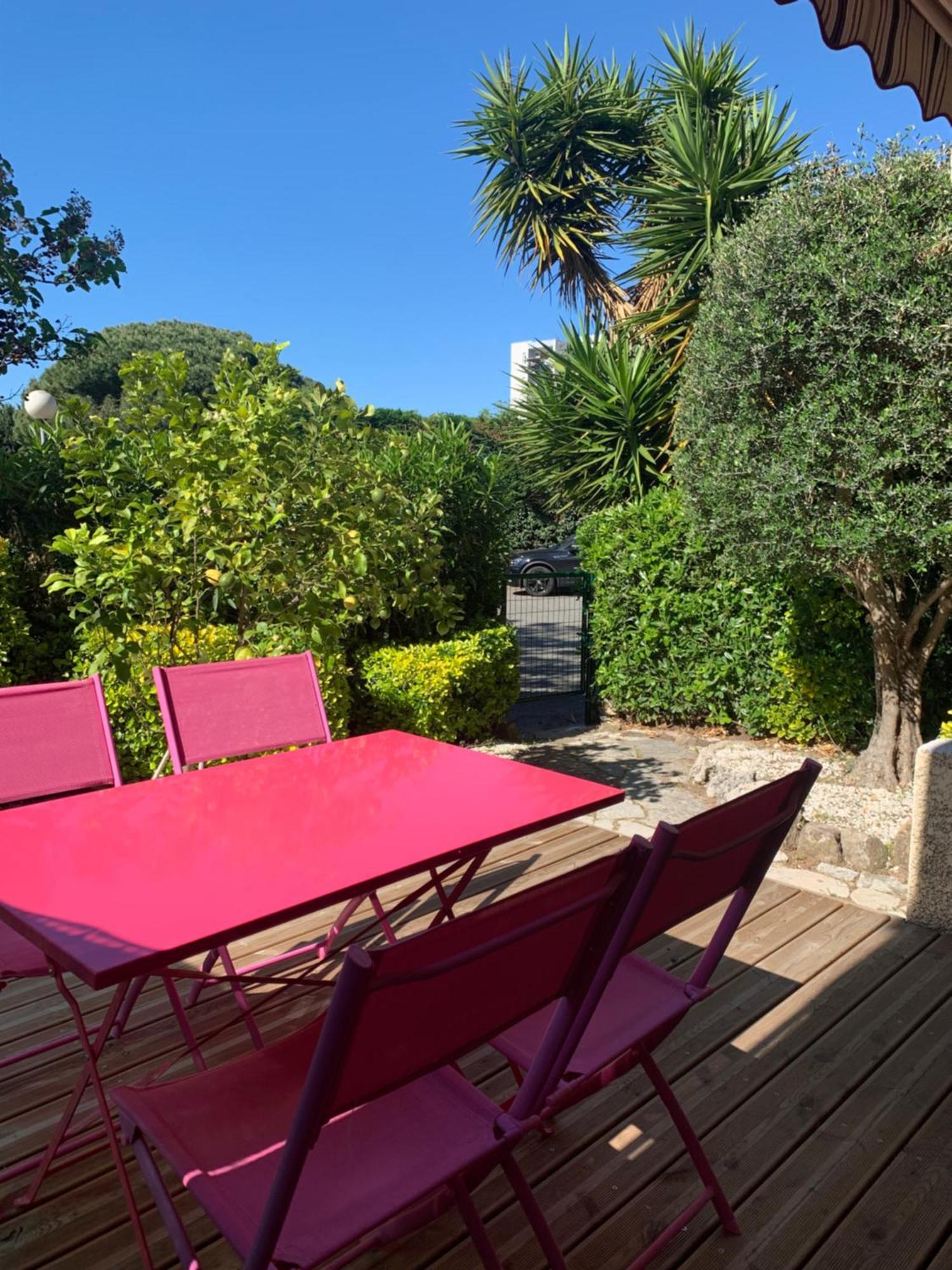 Apartment Beau T2 Avec Jardin *